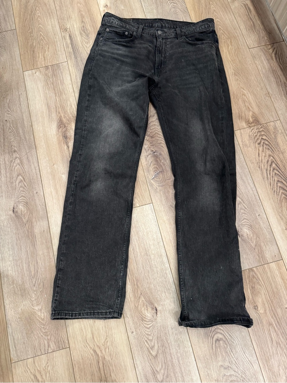 Levi's Men's Relaxed Straight Jeans - Black Wash 550